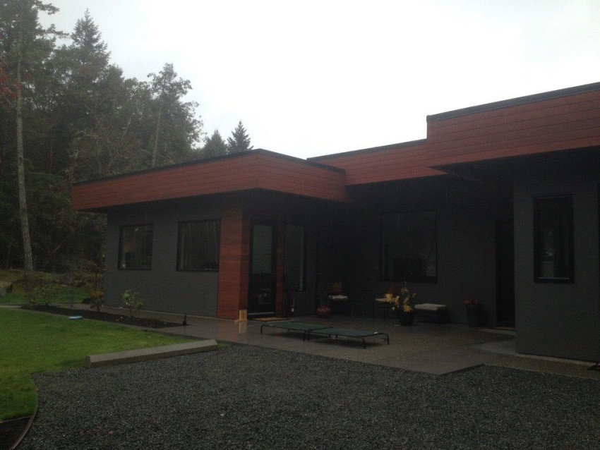 Modern Nanoose Home